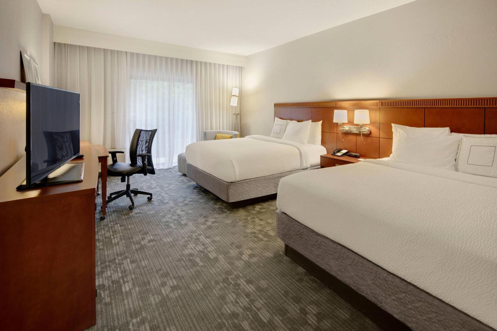 Courtyard Atlanta Norcross/Peachtree Corners Hotel Buitenkant foto