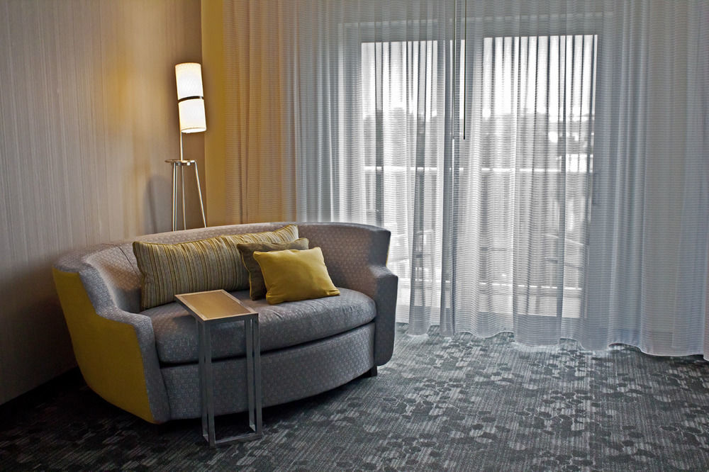 Courtyard Atlanta Norcross/Peachtree Corners Hotel Buitenkant foto