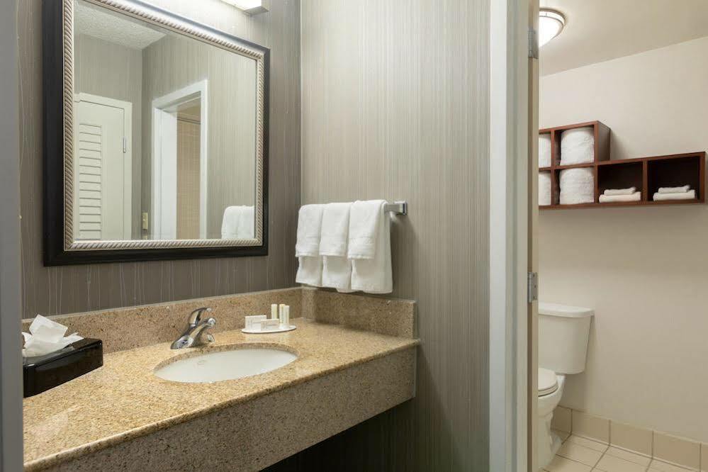 Courtyard Atlanta Norcross/Peachtree Corners Hotel Buitenkant foto